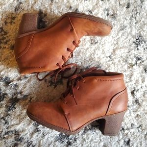 Clark ankle boot
